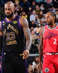 开云首页-快船拒绝湖人26分逆转！小卡复出哈登18+10引7人上双 詹东55+16